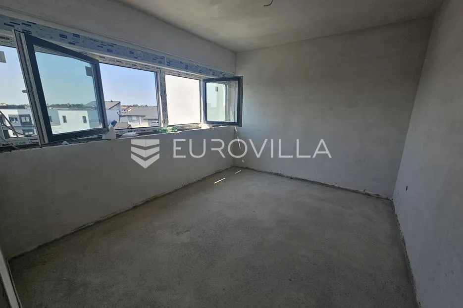 osijek, cvjetno naselje, moderan stan u urbanoj vili 127 m² 1. kat - slika 2