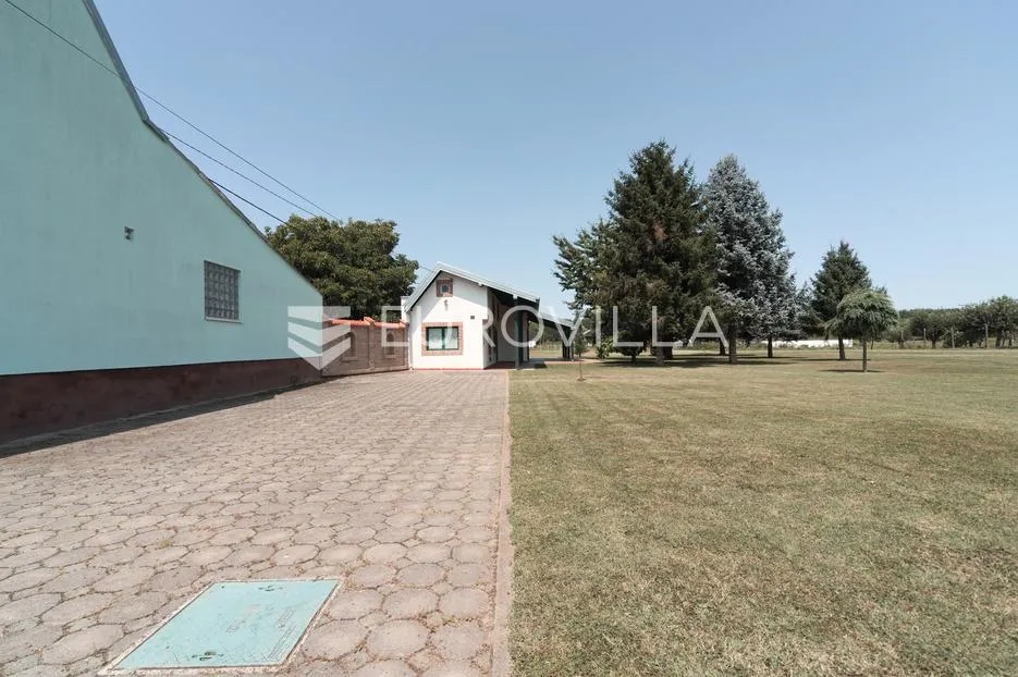 osijek, tvrđavica, zemljište s kućom 6924 m² izlaz na dvije ceste, 40 m fronte - slika 26