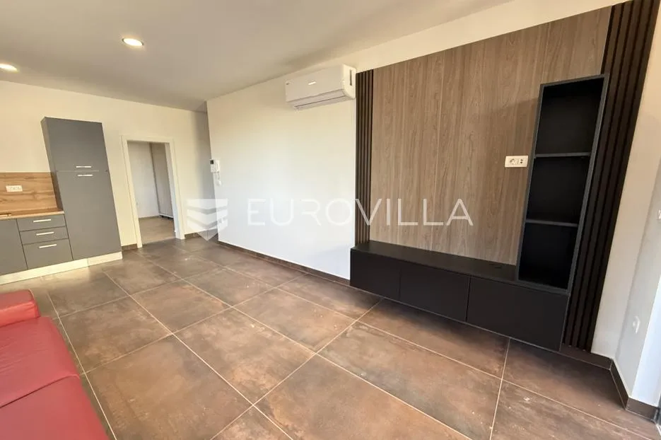 istra, medulin, dvosobni stan novogradnje na neponovljivoj lokaciji, 1. kat, 53 m², 50m od mora - slika 5