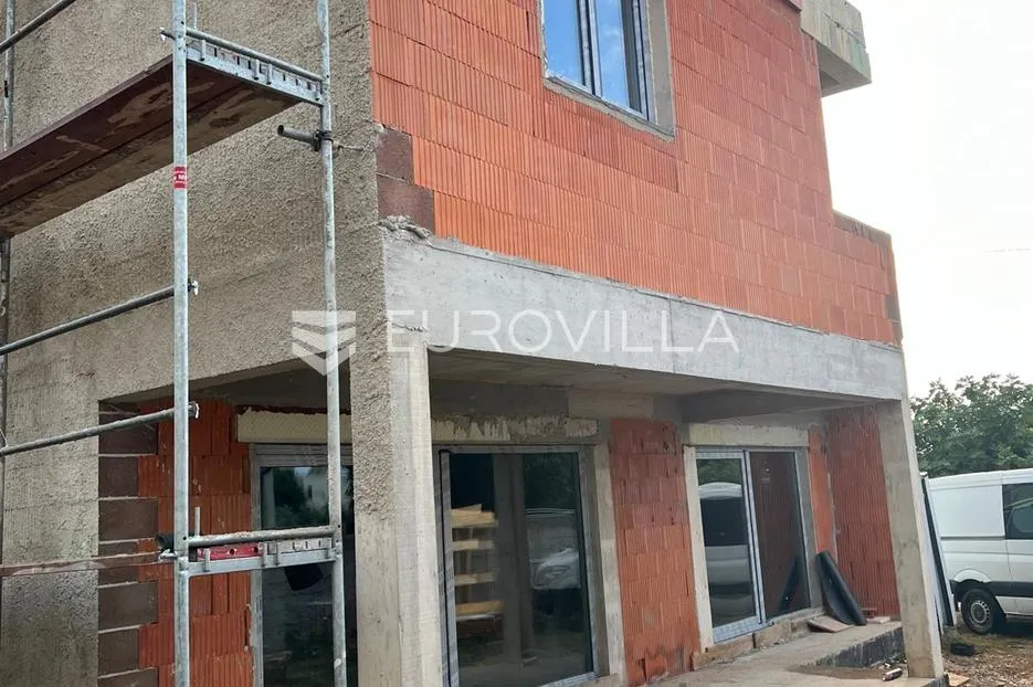 istra, šišan, kuća s bazeom u izgradnji 244 m² - slika 10