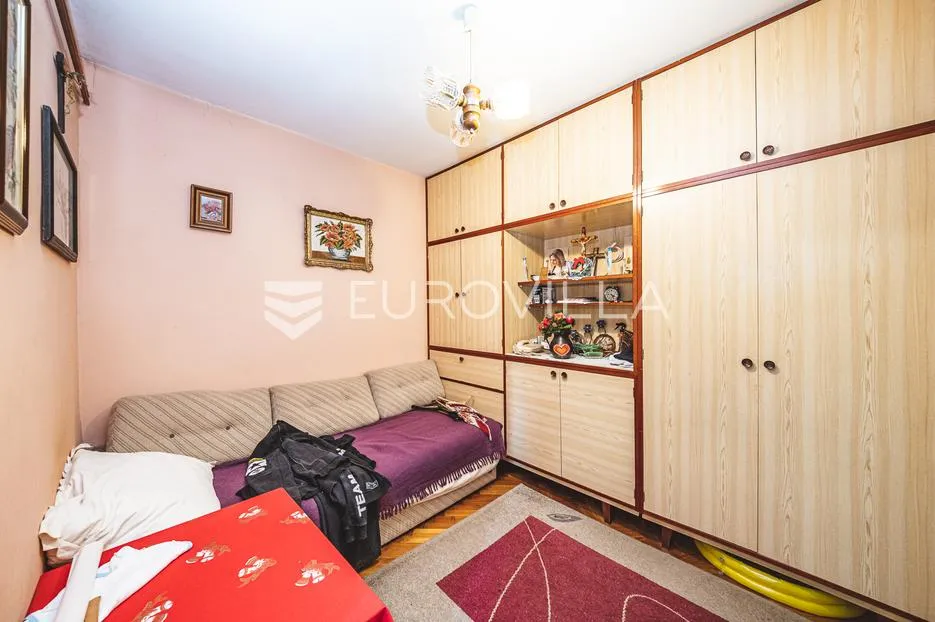 zagreb, rudeš, obiteljska kuća nkp 75 m2 s vrtom i radionicom - slika 3