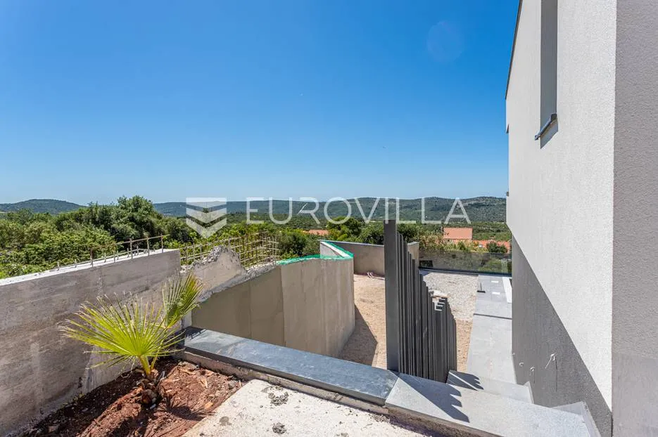 rogoznica, novoizgrađena vila s panoramskim pogledom na more - slika 3