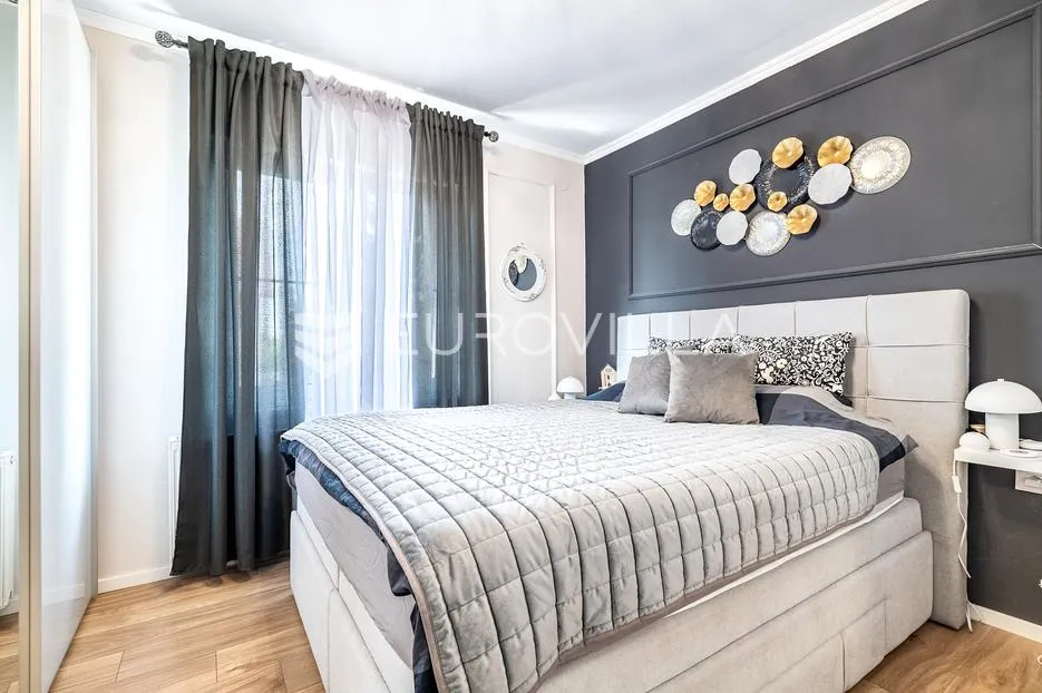 sesvete, četverosoban stan 90 m² i dva vanjska parkirna mjesta - slika 7
