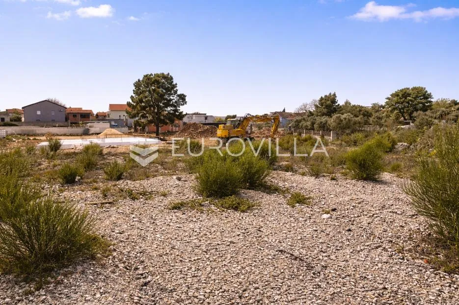 pirovac, građevinsko zemljište, 3155 m² - slika 2