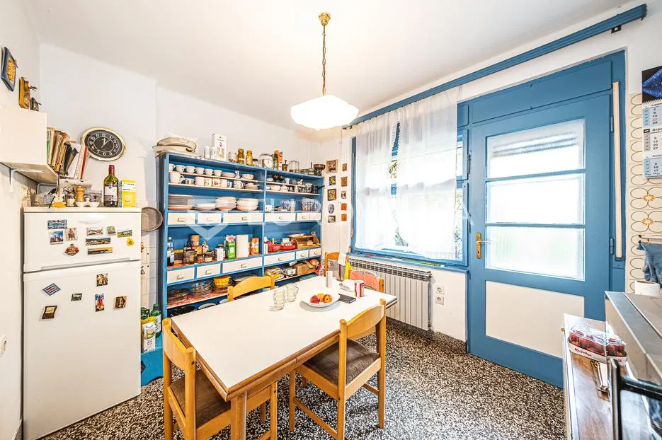 zagreb, trešnjevka, kuća u nizu s vrtom i iznimnim potencijalom, vrhunska lokacija - slika 4