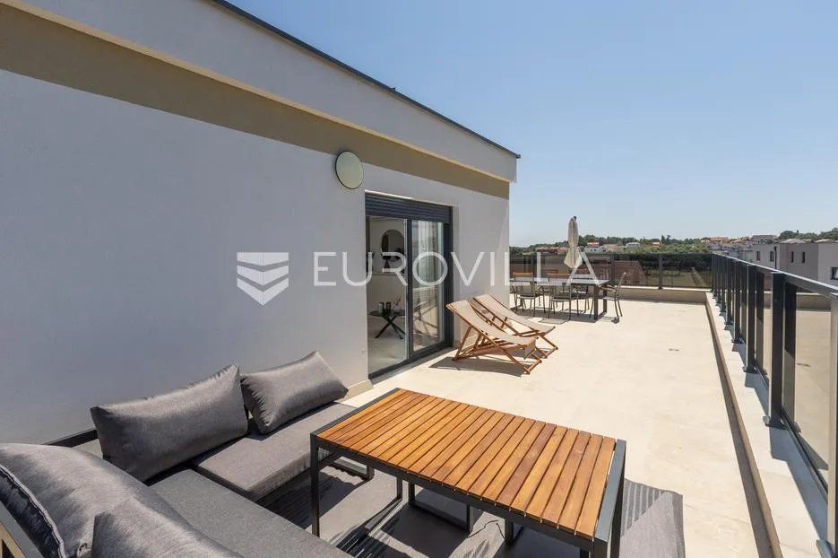 istra, tar, penthouse, tri spavaće sobe, lift, dva parkirna mjesta, novogradnja 191 m² - slika 34