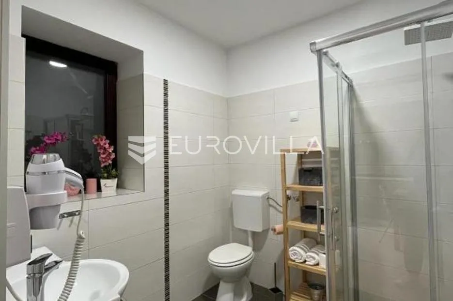 istra, pula, dva apartmana u centru, 58,91 m², blizu arene, odlična investicija i turistički najam - slika 9