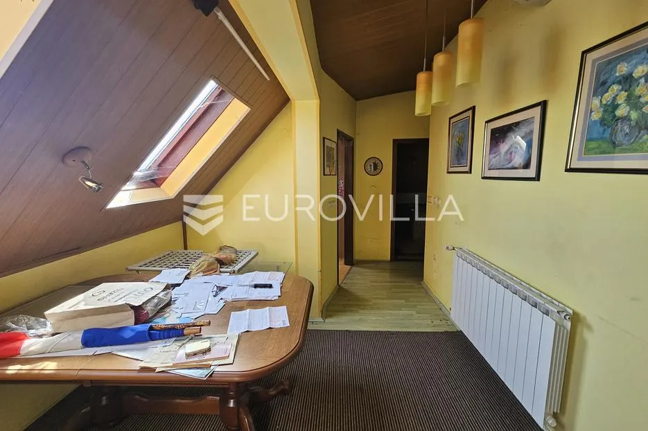 vinkovci, centar grada, trosoban stan, 70 m², 2. kat - slika 3