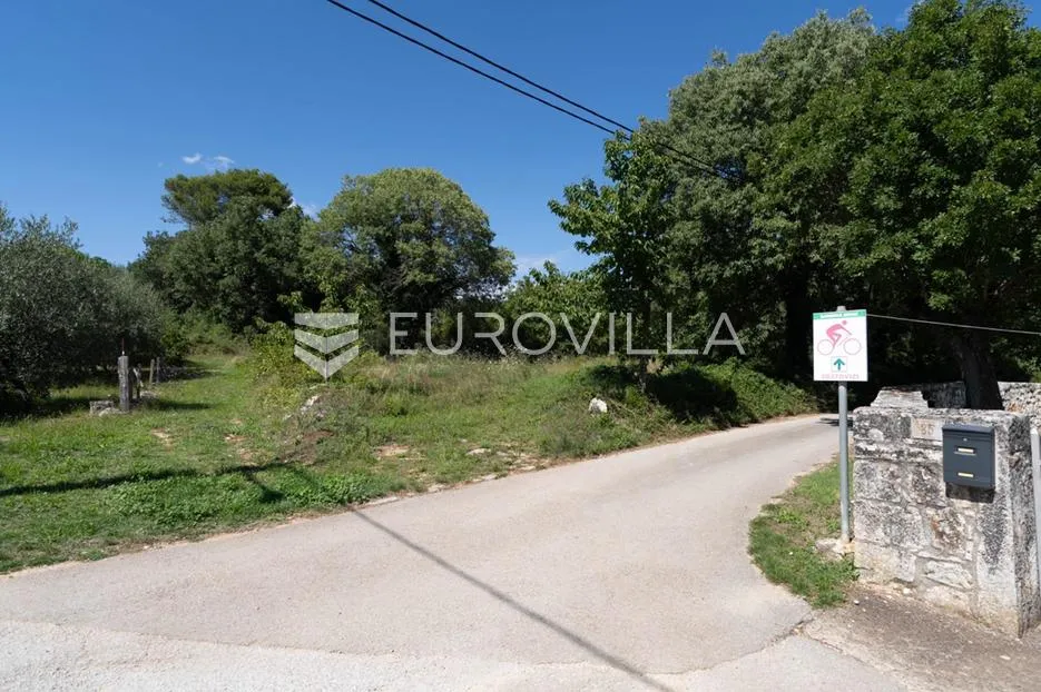 istra, poreč okolica - zemljište s građevinskom dozvolom i projektom kuće s bazenom - slika 4