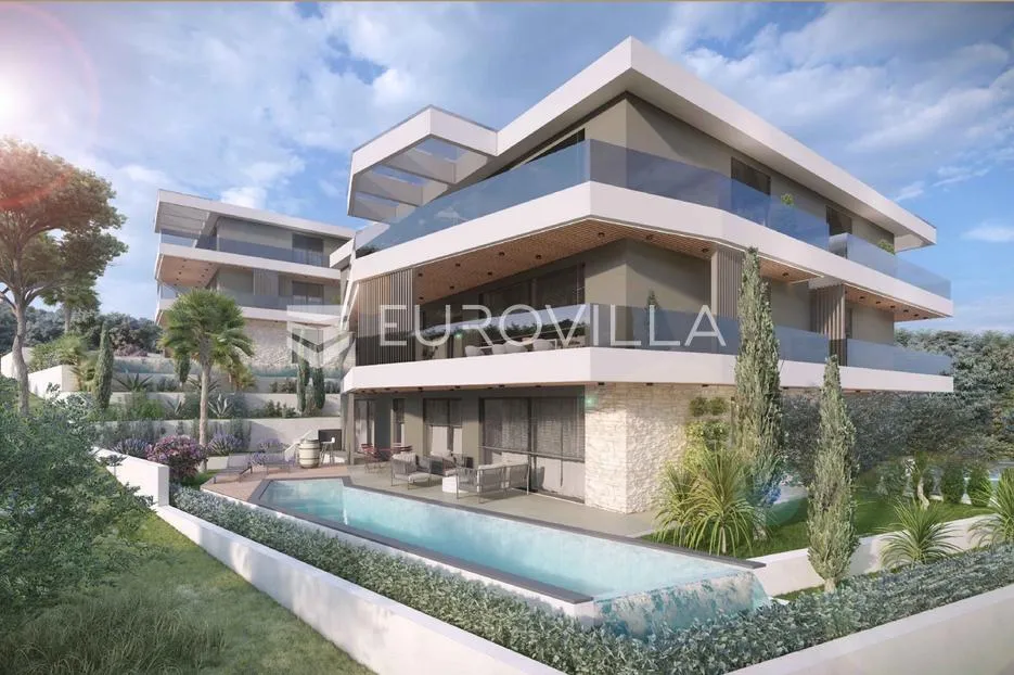 Pula, Pješčana Uvala, luksuzni četverosobni stan s liftom, 1. kat, 119.22 m², pogled na more - Pješčana uvala, Medulin