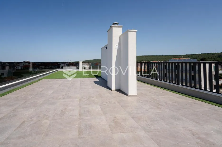 zadar, sukošan, luksuzni penthouse s pogledom na more - slika 14