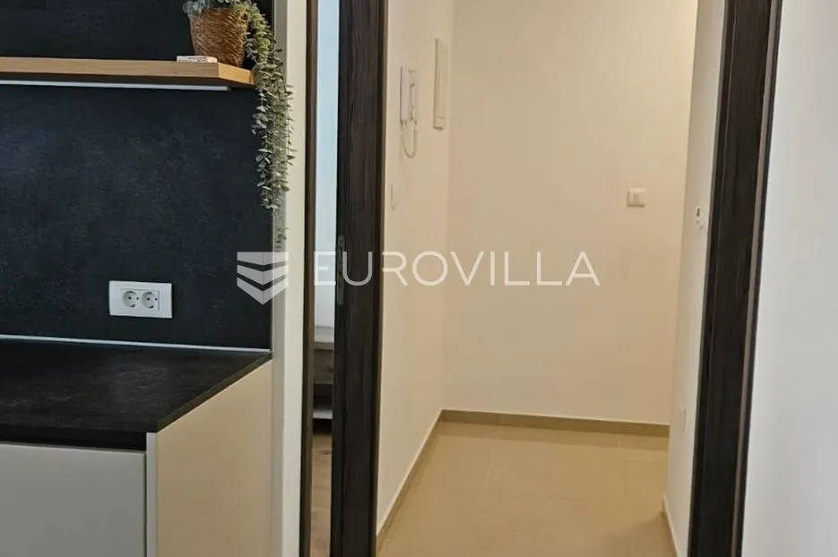 istra, pula, moderan trosobni stan 68 m² s terasom 80 m u blizini mora - slika 6