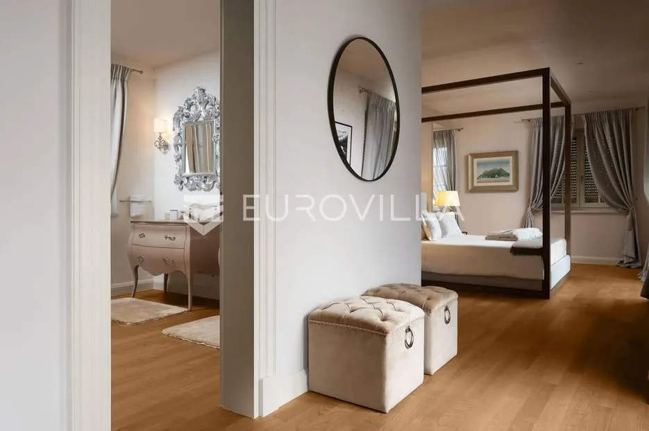 vabriga, raskošna vila od 302 m2 sa prekrasnim vrtom - slika 15