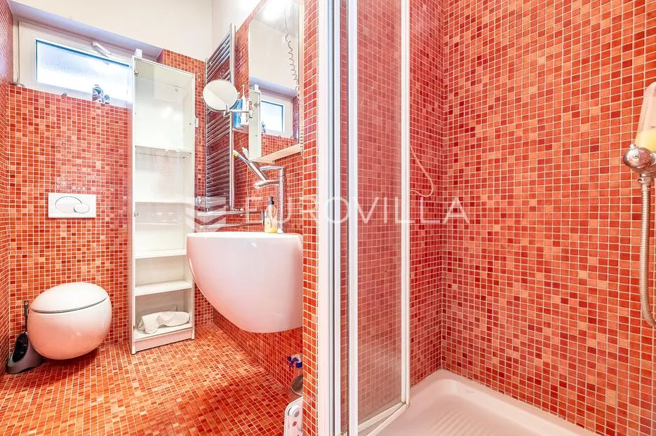 zagreb, maksimir, obiteljska kuća s bazenom 480 m2 - slika 4