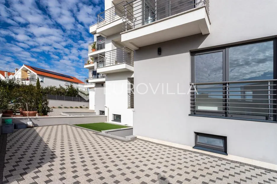 primošten, moderan stan, 146,9 m² - slika 18