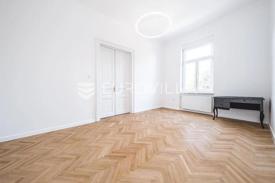 zagreb, svačićev trg, funkcionalan ured 100 m² - slika 5