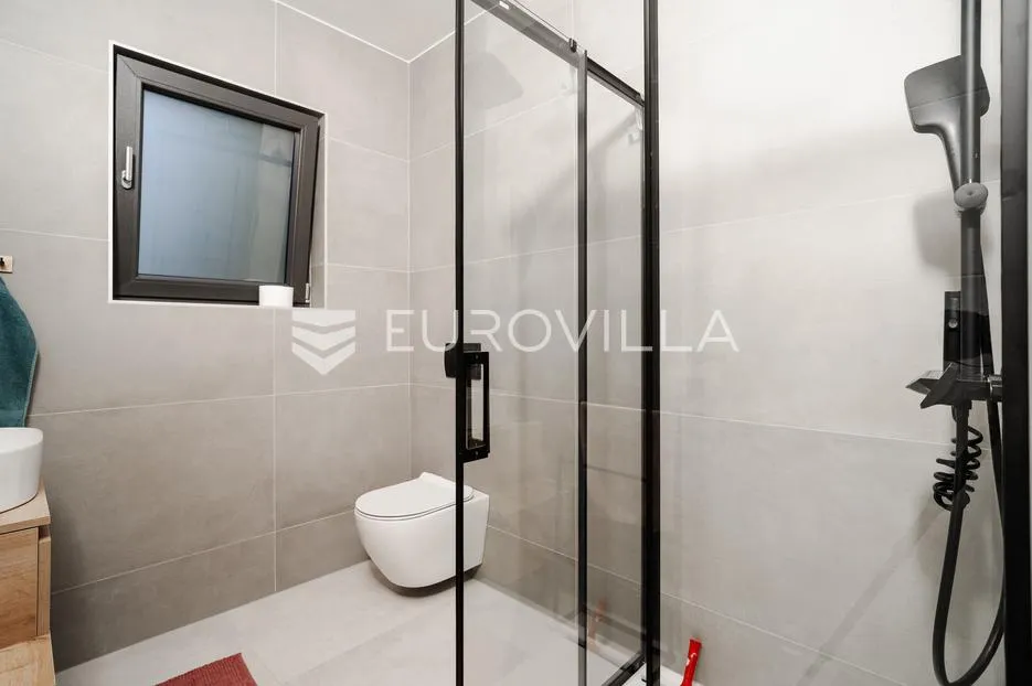 zadar, privlaka, dvosoban stan s vrtom, 83,47 m² - slika 15