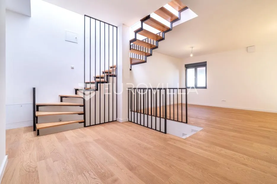 zagreb centar novogradnja četverosoban stan 130 m² - slika 7