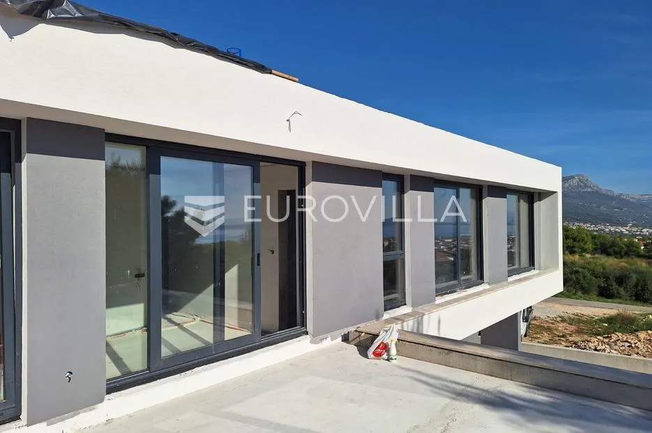 kaštel novi, moderna vila u izgradnji s bazenom i pogledom na more - slika 3