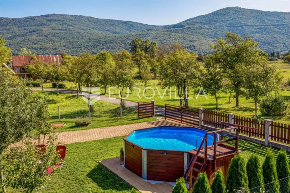 otočac, ličko lešće, drvena kuća za odmor s bazenom sa okućnicom 948 m² - slika 17