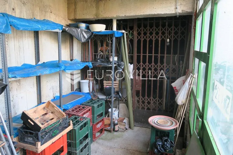 zagreb, zelenjak, obiteljska kuća 500m2 - slika 12