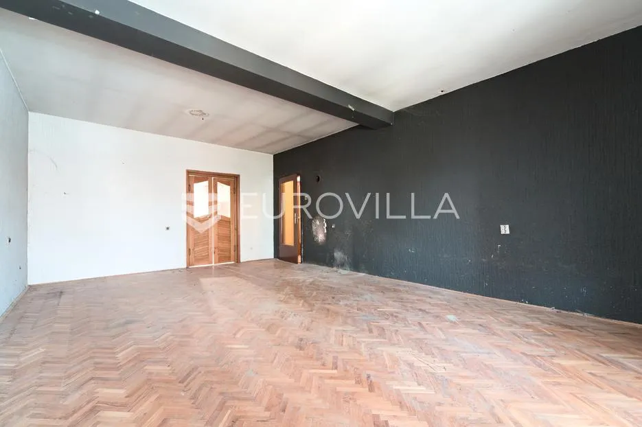 osijek, donji grad, kuća s dvorištem za adaptaciju 236 m² - slika 19
