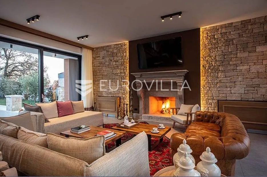 istra, kanfanar, komplex prekrasnih kamenih kuća 1561 m2 na velikoj okućnici - slika 18