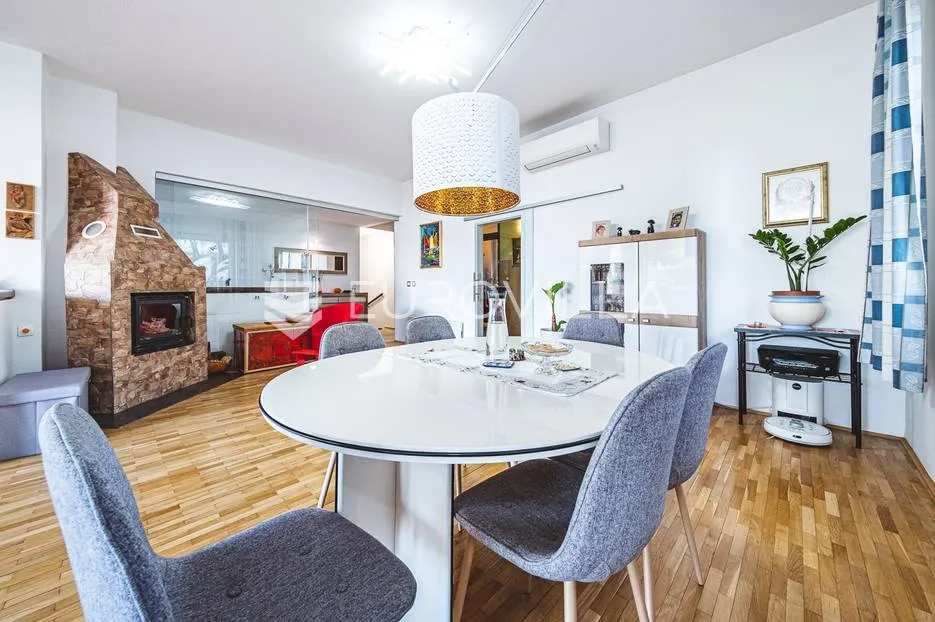 otok krk, njivice, prekrasna kuća s pogledom na more nkp 244 m2 - slika 8