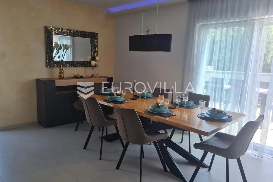 imotski, vinjani donji, prekrasna vila s bazenom - slika 9