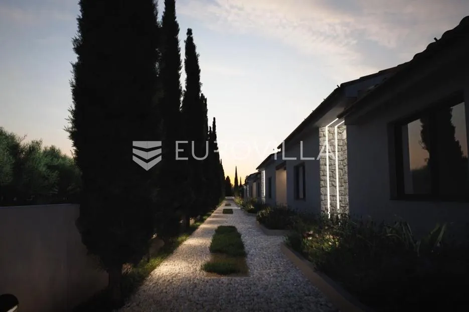istra, kaštelir, moderna prizemnica u nizu, 87,4 m² - slika 8