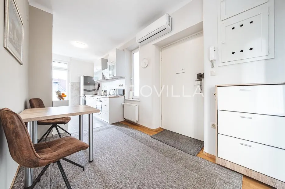 zagreb, donji grad, prekrasan trosoban stan 60 m² - slika 5