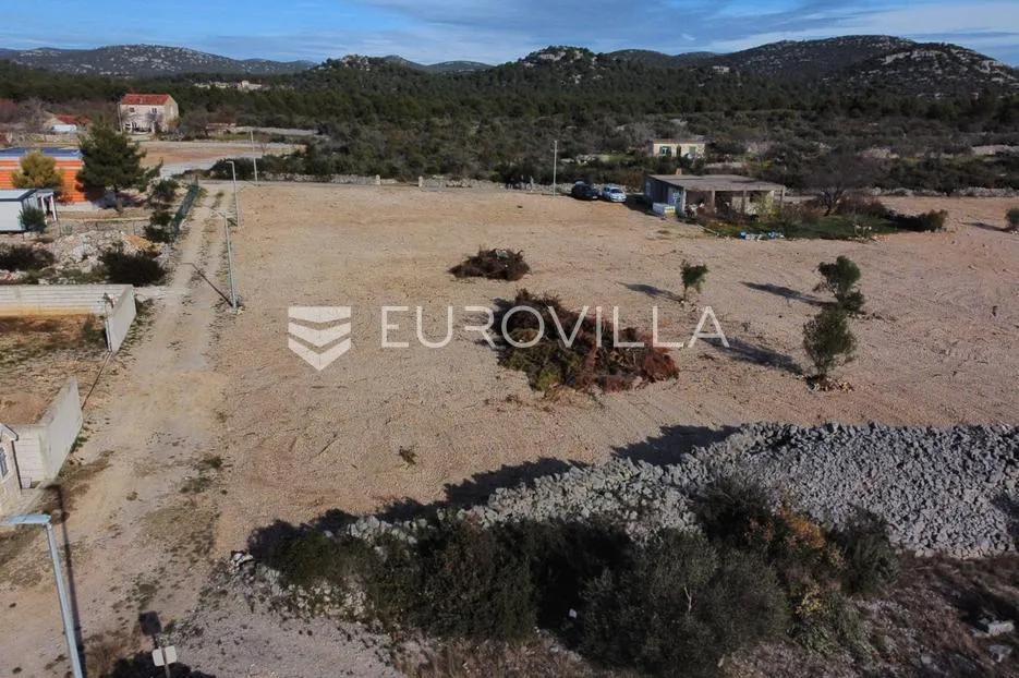 pirovac, građevinsko zemljište, 1288 m² - slika 3