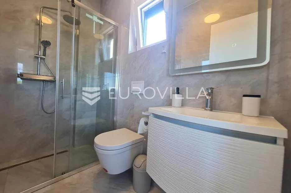vir, atraktivan dvoetažni apartman s 3 spavaće sobe i pogledom na more - slika 48