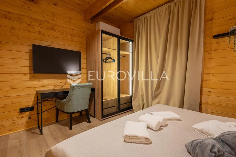 delnice, ekskluzivna villa s bazenom, površine 298 m² - slika 13