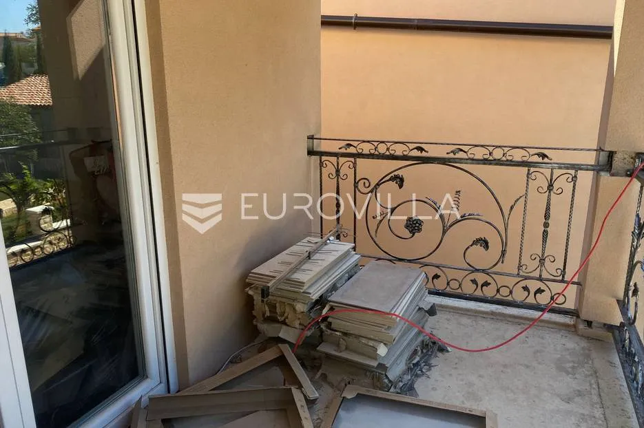 istra, rovinjsko selo, kuća u nizu od 90 m² u mirnom okruženju - slika 17