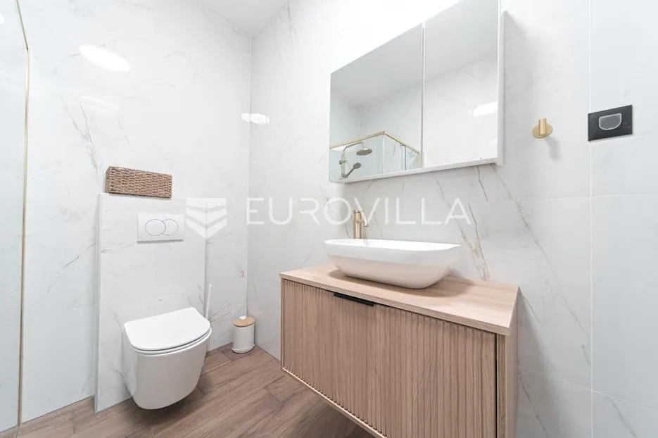 osijek, jug 2, najam novouređenog dvosobnog stana, površine 49 m² - slika 11