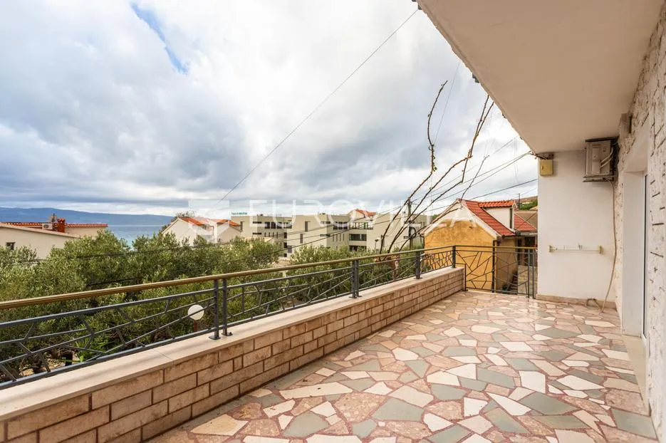 omiš, duće, prostrani dvosoban stan, 95,20 m² - slika 11