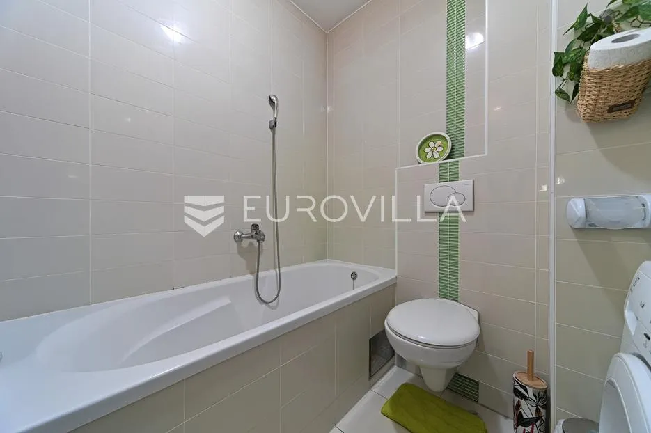 osijek, gornji grad, prodaja elegantnog dvosobnog stana u novijoj zgradi, površine 47,36 m² - slika 8