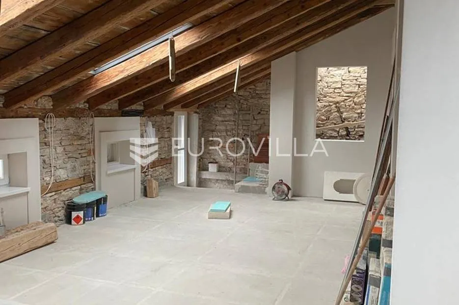pula, veliki uredski prostor na dvije etaže 300 m2 - slika 11