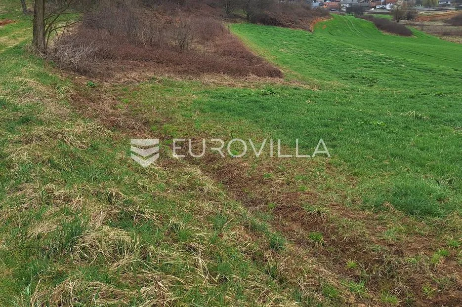 duga resa, mrežničko dvorište, građevinsko zemljište 4682 m², 800 m do mrežnice - slika 3