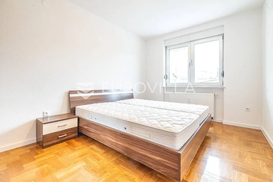 zagreb, špansko, četverosoban stan nkp 157.16 m2, terase, parking - slika 5