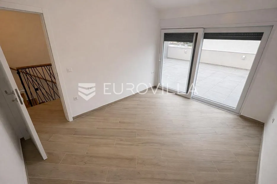 pag, šimuni, četverosoban penthouse u novogradnji, 100 m od mora - slika 21