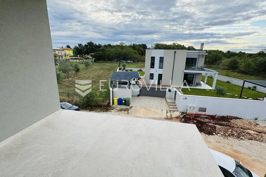 istra, umag, novogradnja, stan na drugom katu 66.84 m² - slika 7