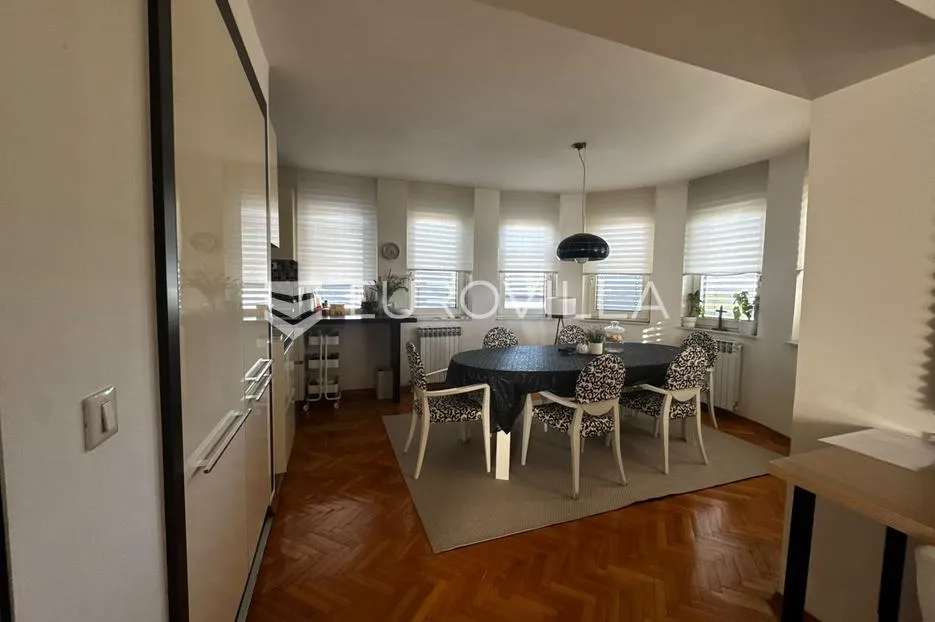 zagreb, maksimir, svetice, četverosoban stan 105 m² s loggiom - slika 4