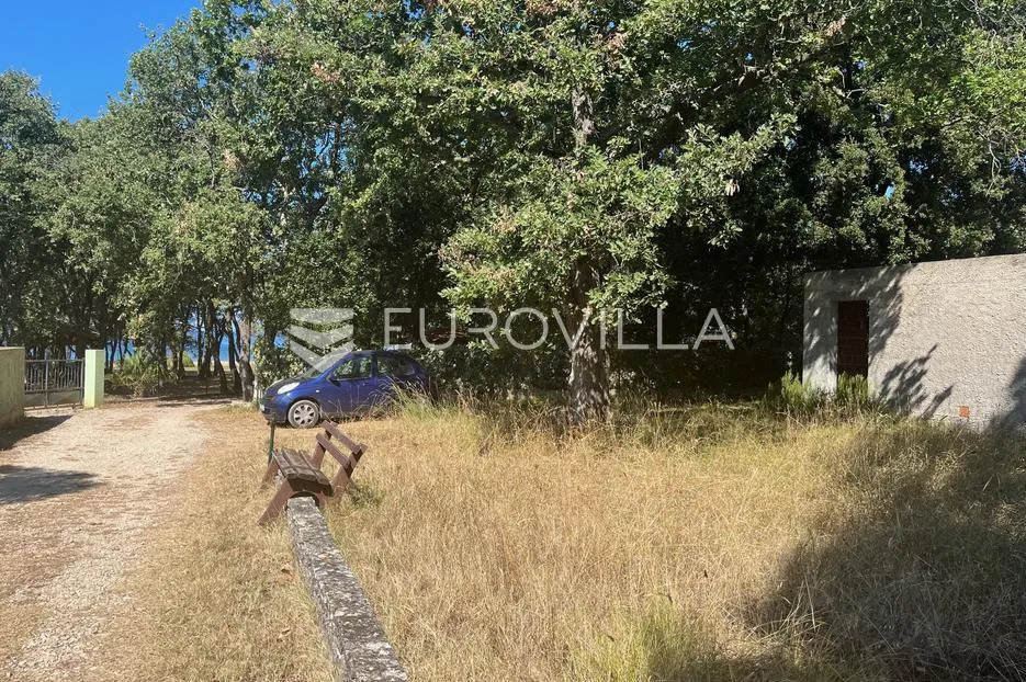 istra, peroj poljoprivredno zemljište 50 metara od mora s upisanim temeljem - slika 23