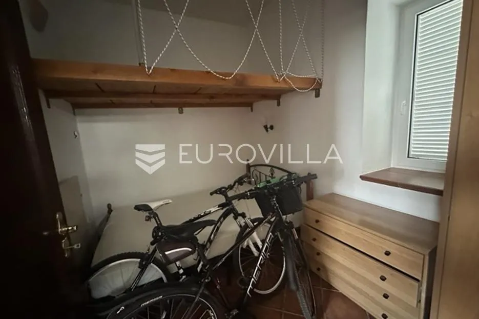 istra, medulin samostojeća kuća 130 m² s prekrasnom krovnom terasom i pogledom more - slika 8