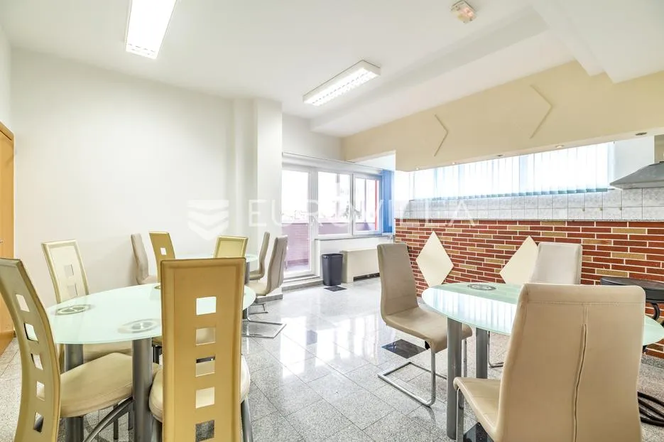 zagreb, lučko, najam uredskog prostora u poslovnoj zoni, 450 m2 - slika 9