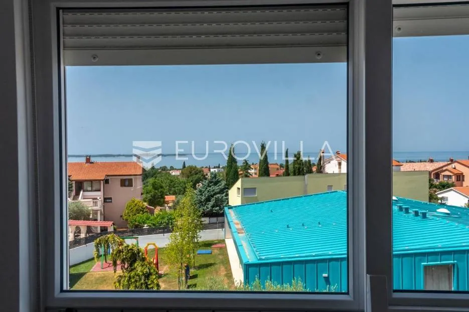 istra, peroj, apartmanska kuća s prekrasnom okućnicom i panoramskim pogledom na brijune - slika 14