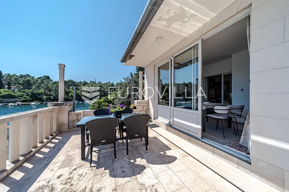 otok korčula, grad korčula, apartmani uz more u blizini stare jezgre - slika 21
