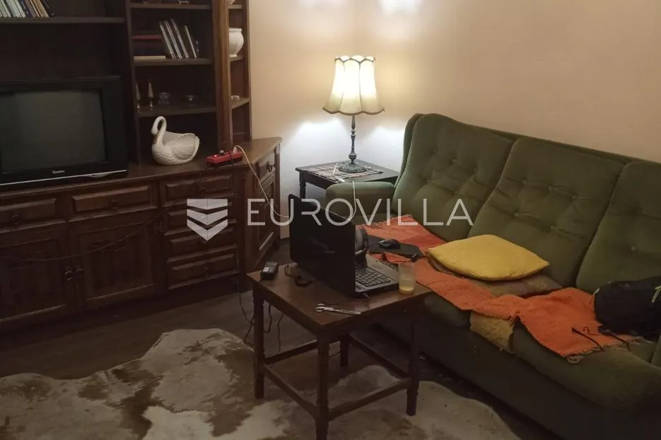 istra, pula stan u samom centru grada kod foruma - slika 5